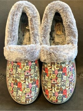BOBS by Skechers Dog Print Faux Fur Fleece Slippers‎ Memory Foam Women’s Sz 10